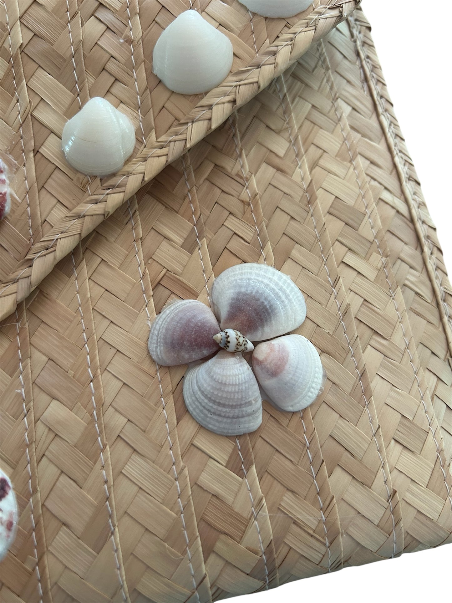 Sea Petal Straw Clutch