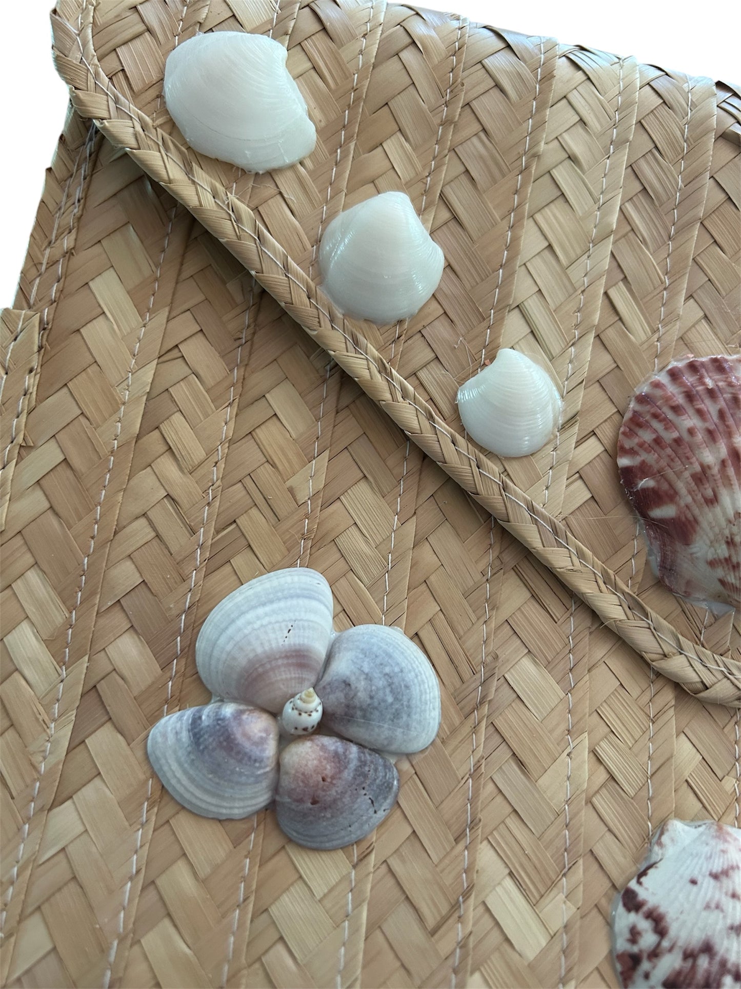 Sea Petal Straw Clutch
