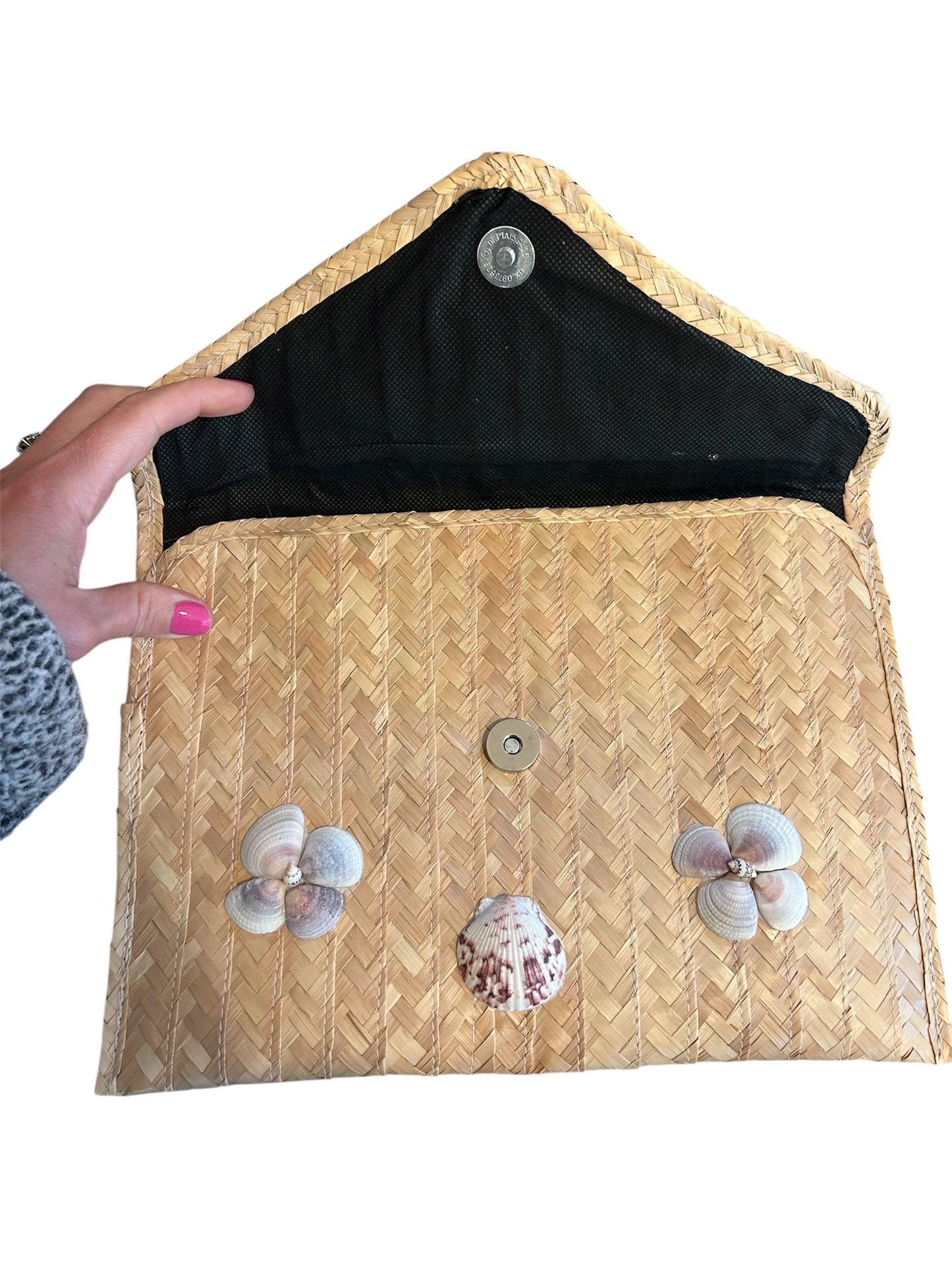 Sea Petal Straw Clutch